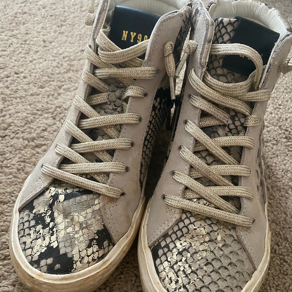 Steve Madden high top sneakers